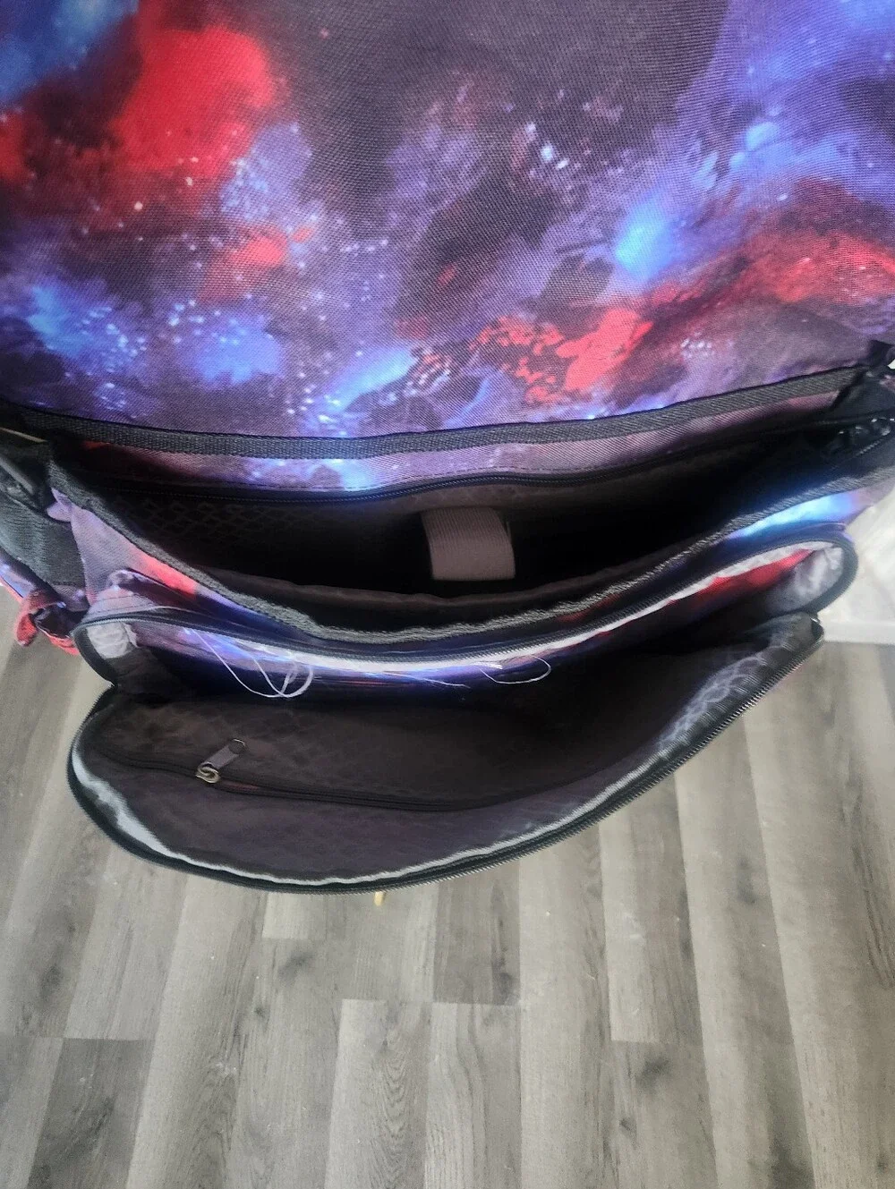 Jworld New York Galaxy Print Messenger Bag - Purple/Red/Blue